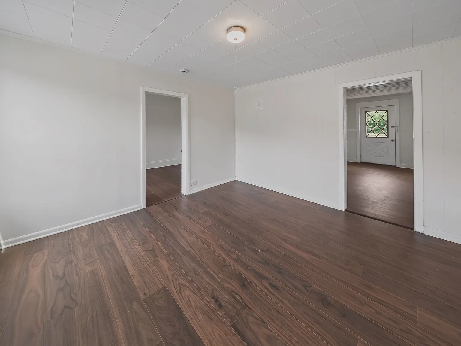 3 bed, 1400 sqft, $1,750 — Photo 4