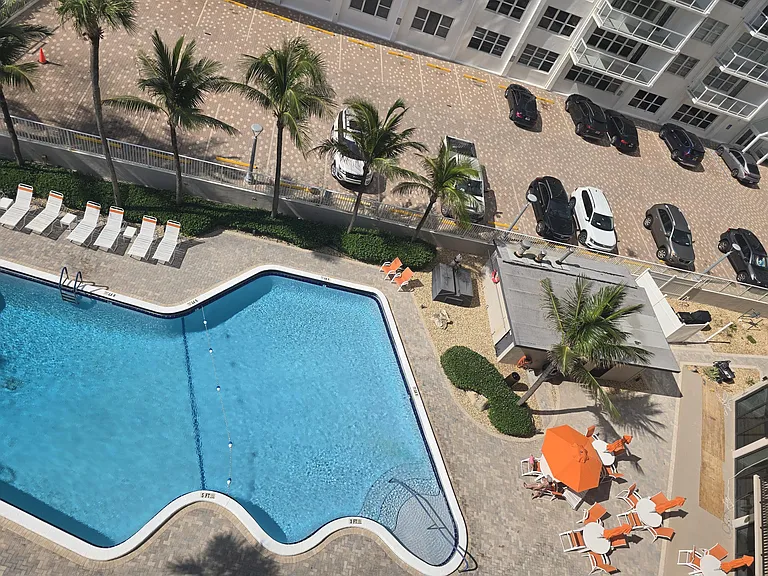 3800 Galt Ocean Dr #707 — Photo 25