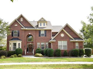 14927 Old Vermillion Dr, Huntersville, NC 28078