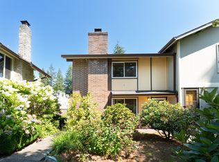 14836 SE 16th St APT 17, Bellevue, WA 98007