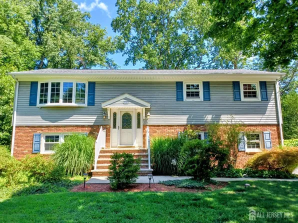 1465 Thomas Ave, North Brunswick, NJ 08902
