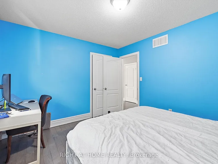 456 Valridge Dr — Photo 26