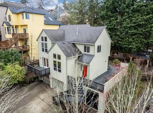 8735 SW 49th Ave, Portland, OR 97219