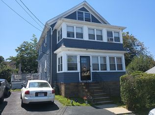 31 Barker St, Fall River, MA 02724