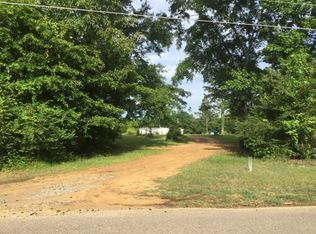 769 Island Rd, Titus, AL 36080