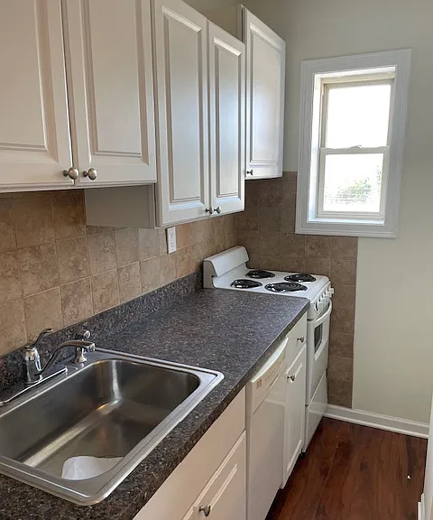 19056 Old Detroit Rd #21 — Photo 5