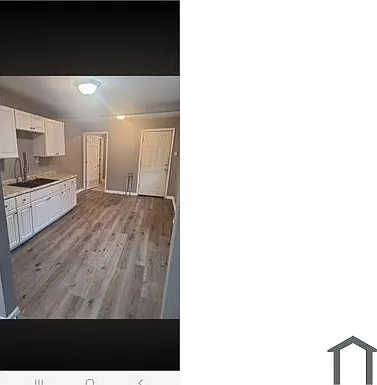 3622 Whitney Ave — Photo 7