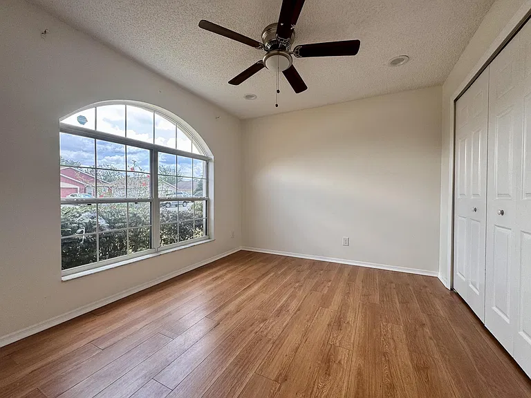 948 Grassy Island Ln — Photo 7