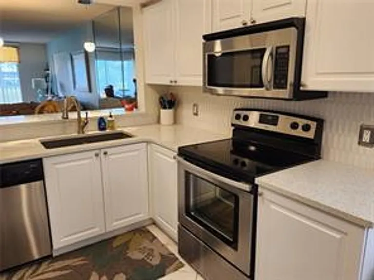 6505 Stone River Rd #203 — Photo 18