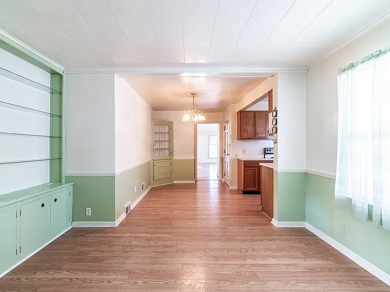 4401 Fairfield Ave #2 — Photo 2