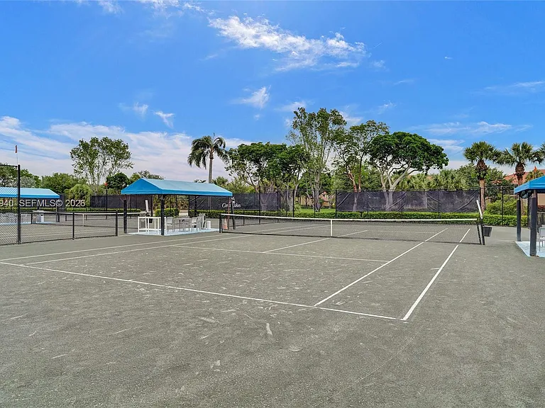 12547 Imperial Isle Dr #206 — Photo 31