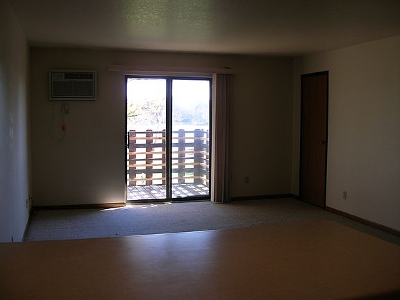 115 Carriage Way Palmyra image 3_09272016