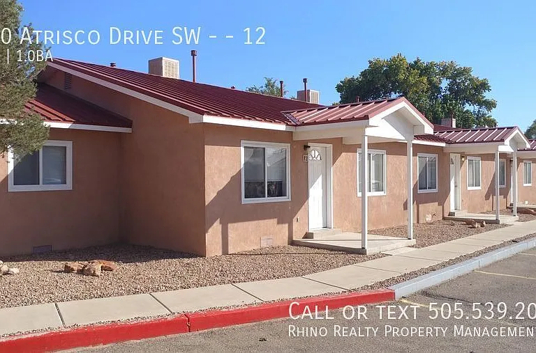 370 Atrisco Dr SW #12 — Photo 1