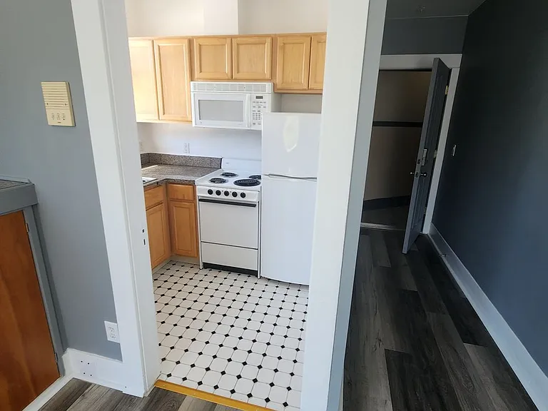 Taylor Place Property — Photo 6