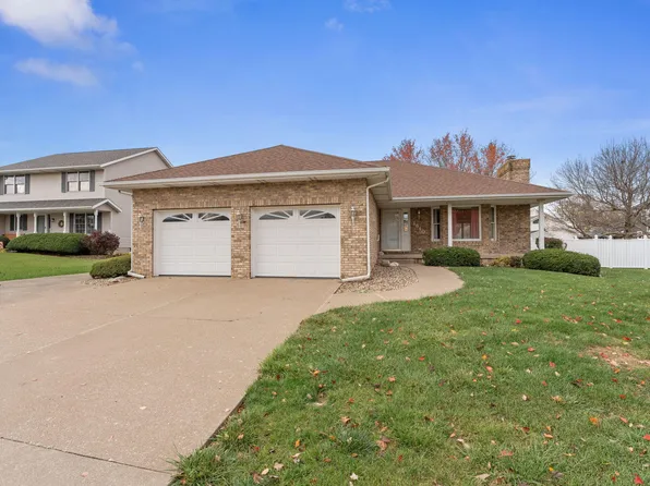 1610 Westfield Dr, Muscatine, IA 52761