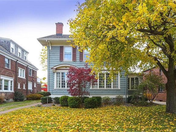 2nd image of 234 Woodbridge Ave