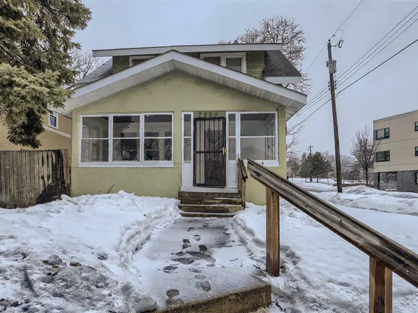 2559 W Broadway Ave, Minneapolis, MN 55411