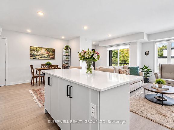 5th image of 152 Springhurst Ave #6