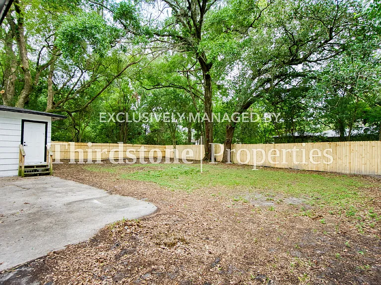 1216 Glen Laura Rd — Photo 26