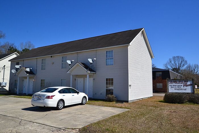 1st image of 3103 Singletary Dr #A3