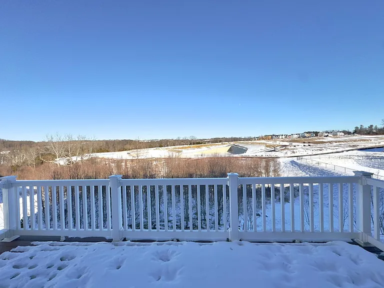 2115 Woodlands Rd — Photo 3