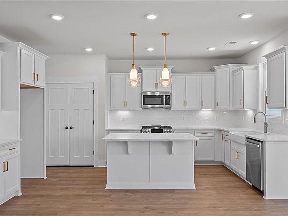 6th image of this home