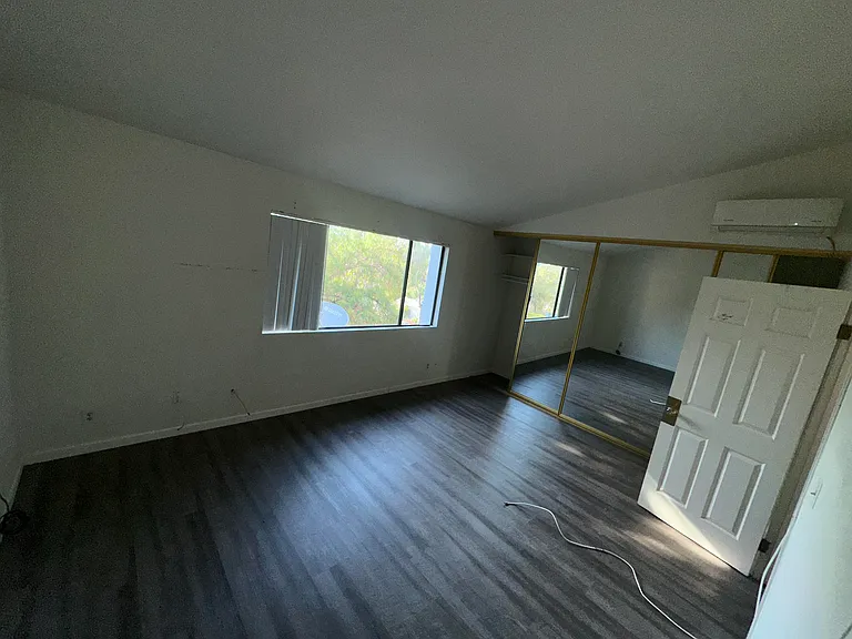 main bedroom, very spacious