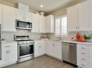 35 Lipton Way, Cotati, CA 94931