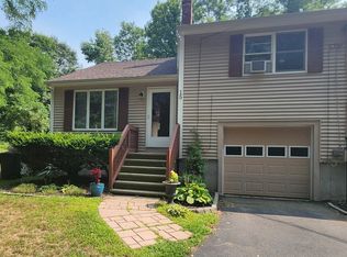 15 Pudding Hill Rd, Madbury, NH 03823