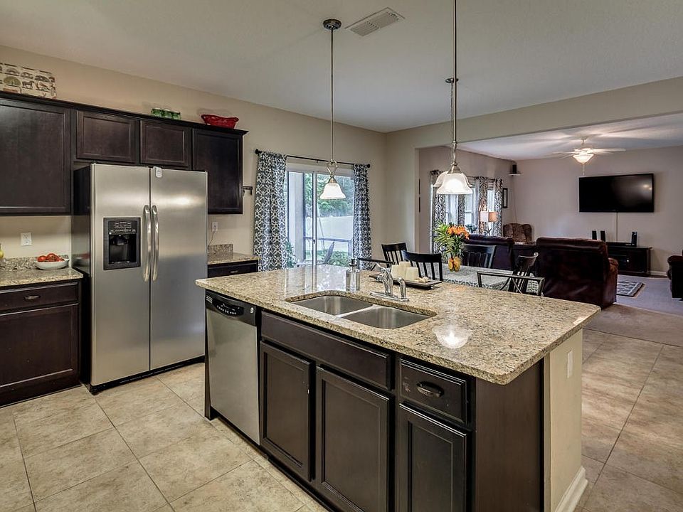 Kitchen_View_2