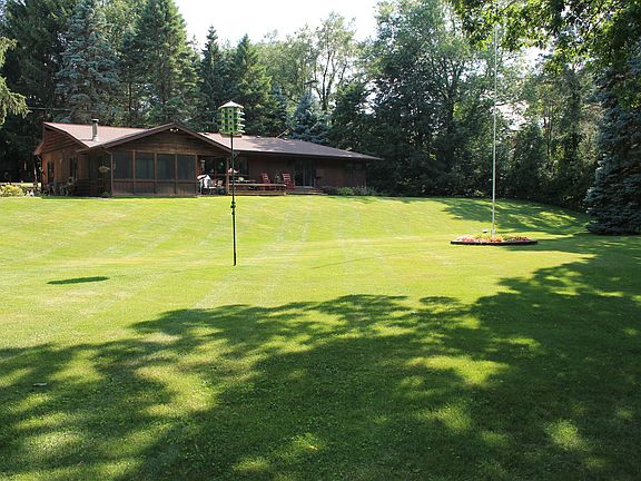 3rd image of 2675 Lilac Ave