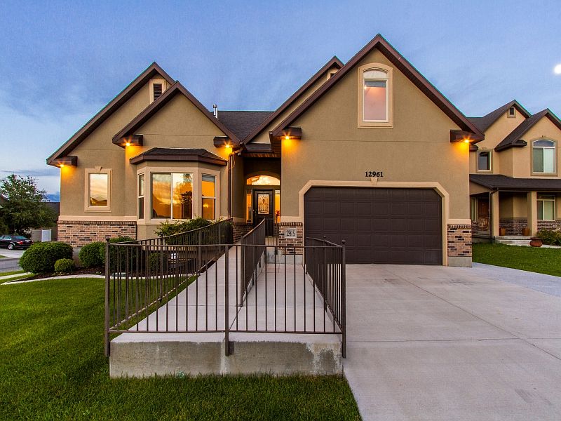 1st image of 12961 S Wapiti Ct