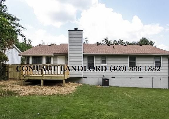 5th image of 3027 Medina Dr #1