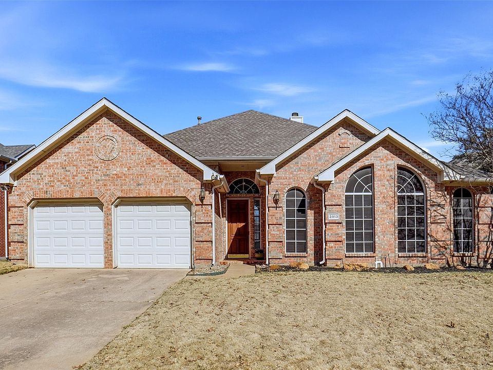 1st image of 2813 Halsey Dr