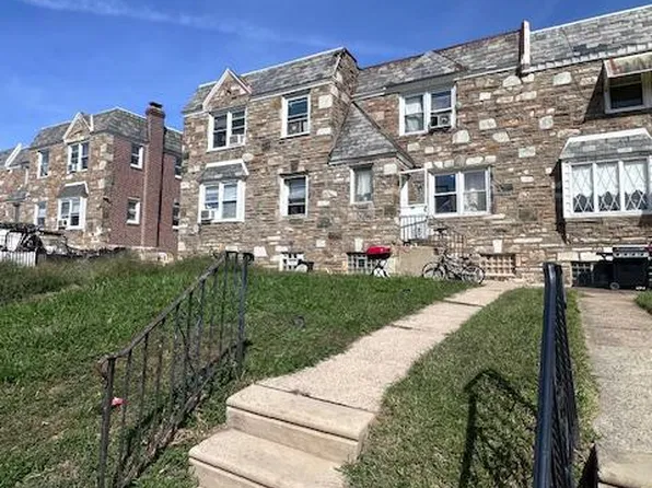 2139 Fanshawe St, Philadelphia, PA 19149