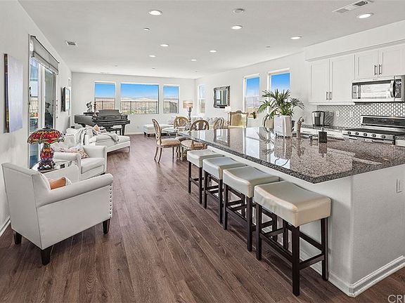 3rd image of 25232 Golden Maple Dr #D