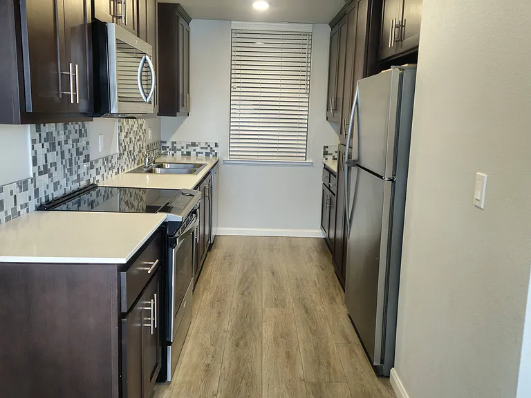 225 Cypress Ave - Marina — Photo 9