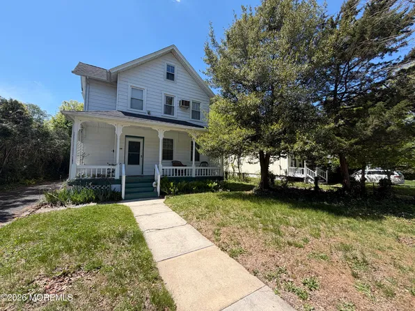 228 Spring St, Red Bank, NJ 07701