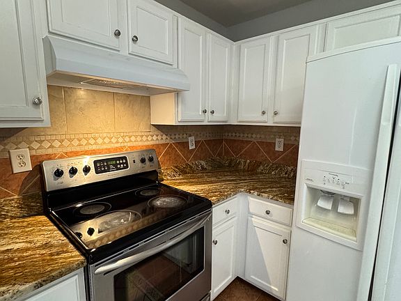5th image of 1704 Naselle Ln