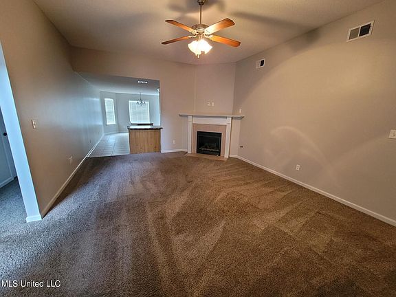 2nd image of 4318 Genevieve Dr