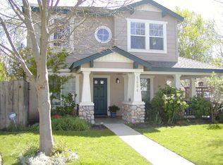 2004 Landing Ct, Modesto, CA 95357