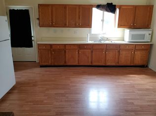 24 Middle St, New Milford, CT 06776