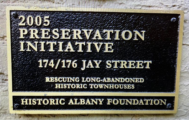 2nd image of 176 Jay Street