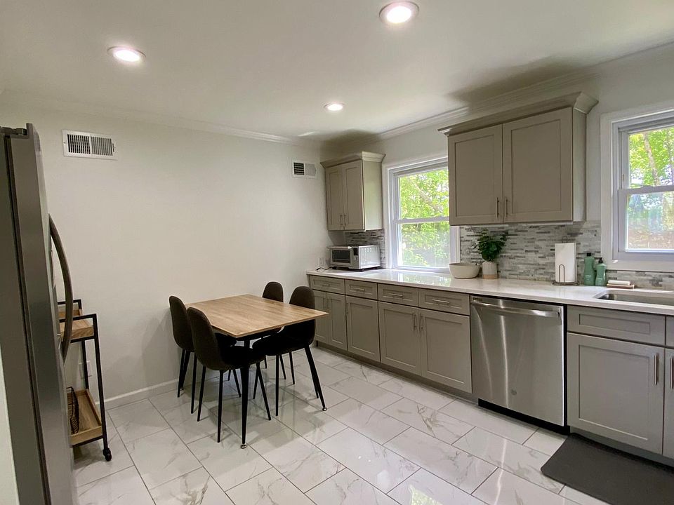 10 Winthrop Ave FLOOR 2, Latham, NY 12110 Zillow