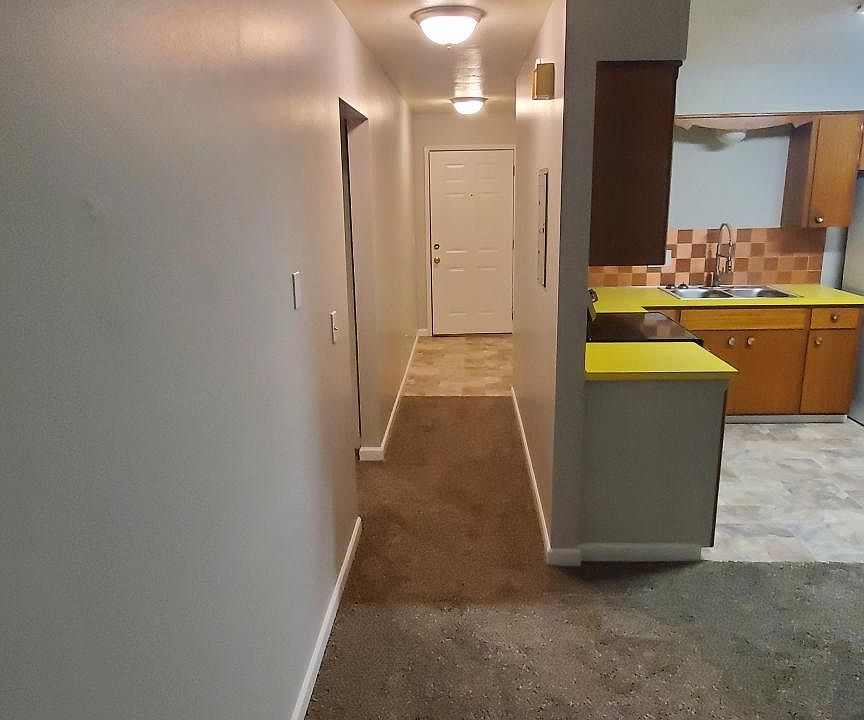 1st image of 2411 W 2nd Ave #11328833