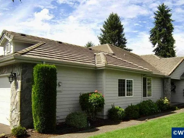 653 Castle Pines Dr N, Keizer, OR 97303