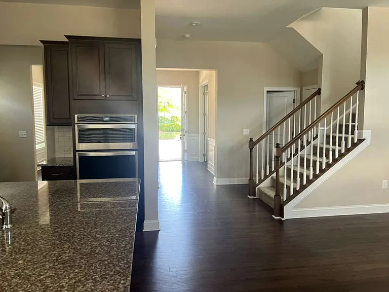 1645 Upper Park Rd — Photo 17