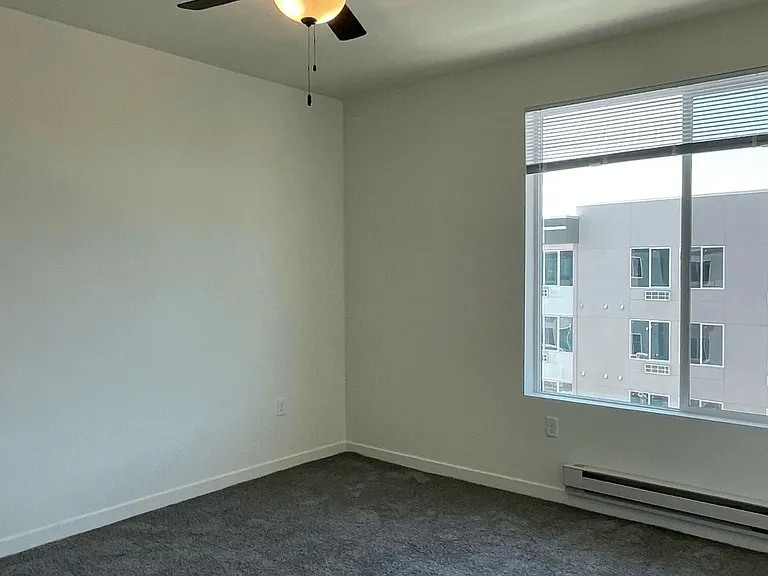Academy Heights Apartments — Photo 18