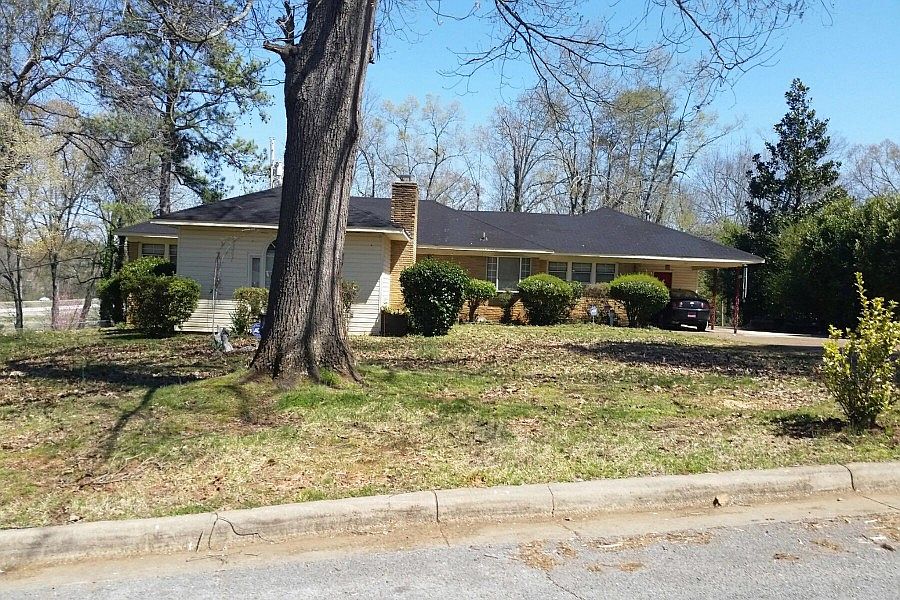 1st image of 2368 McBurney Dr