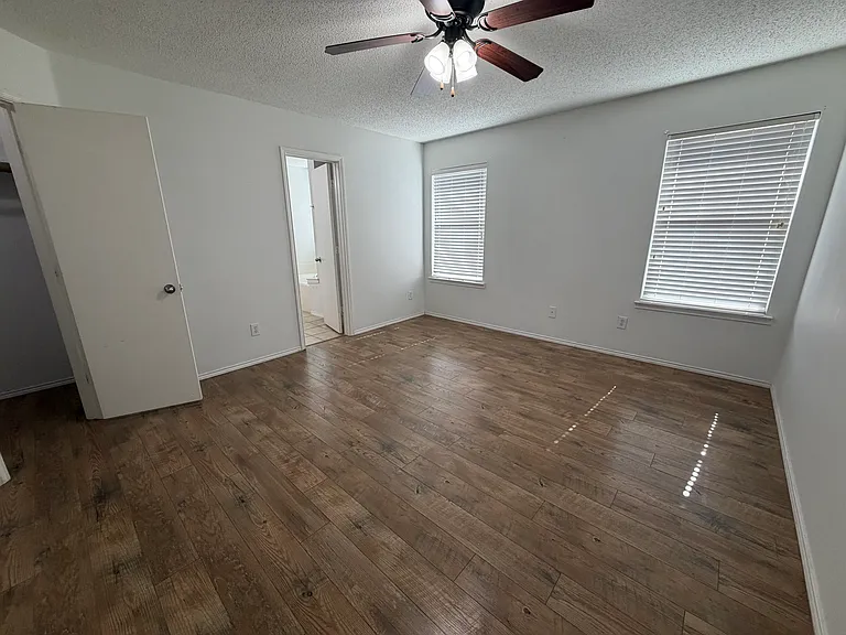 9837 Carter Dr — Photo 18